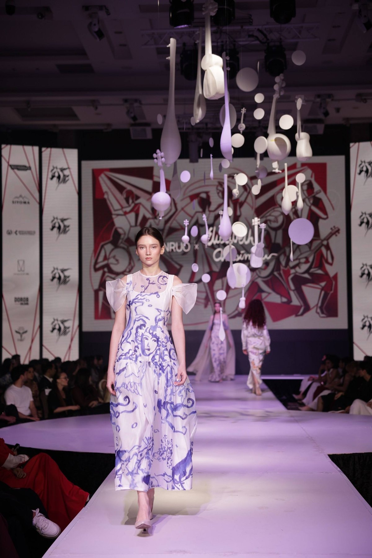 Violetta D. portfolio 26